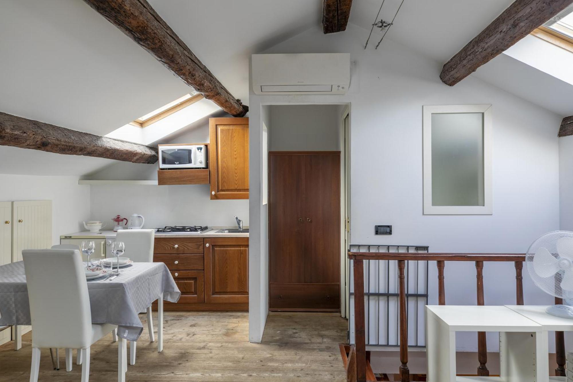 ונציה Nice Lovely Attic For 4 Person With Wifi - A/C מראה חיצוני תמונה